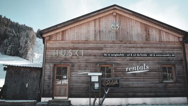 2025-11-25-huskirentals-239