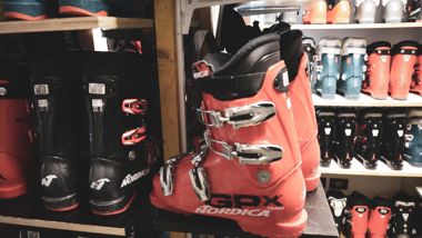 2025-11-25-huskirentals-057