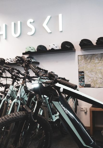 2025-11-25-huskirentals-021